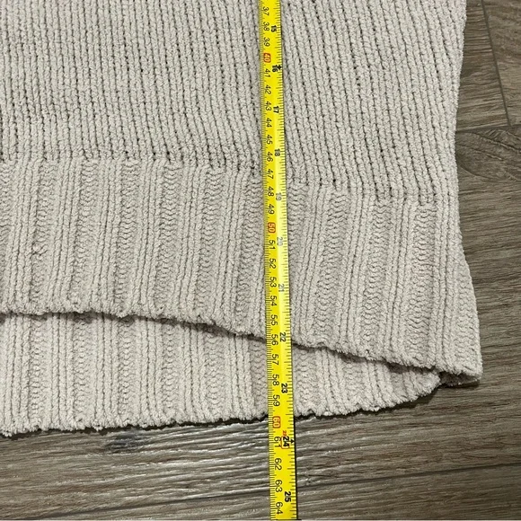 Philosophy Cream Knit Sweater - Medium - Picture 6 of 13